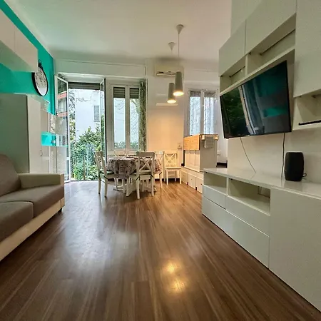 Kibilu - San Siro Citylife With Interior Garden Daire *